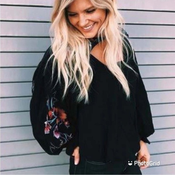 FREE PEOPLE Lita Embroidered Top Fairy Goth Cutout Balloon Sleeve Boho Black S - Picture 5 of 16